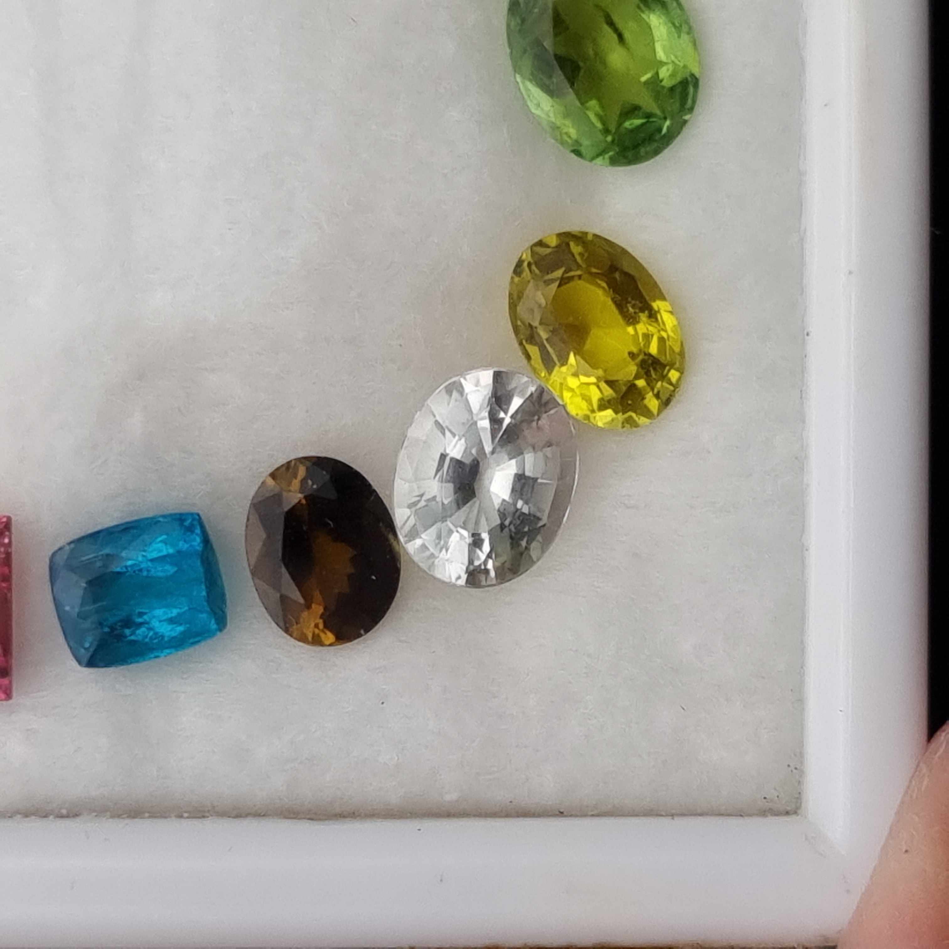 white variety of tourmalines 
